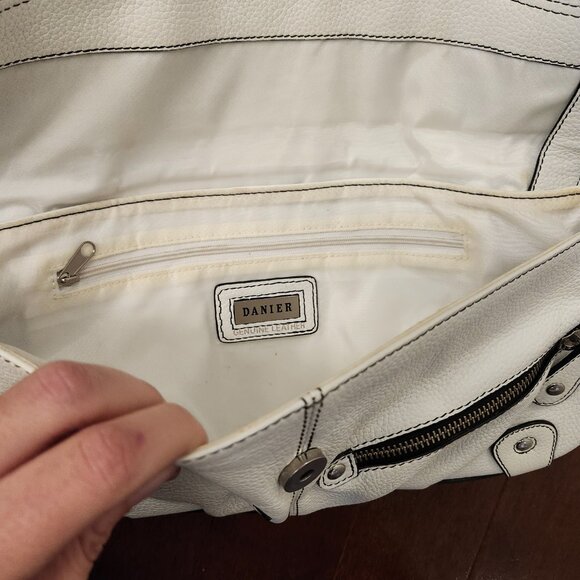 Danier white leather shoulder bag - Picture 8 of 10